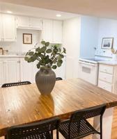 featured image of 768 Hanson St