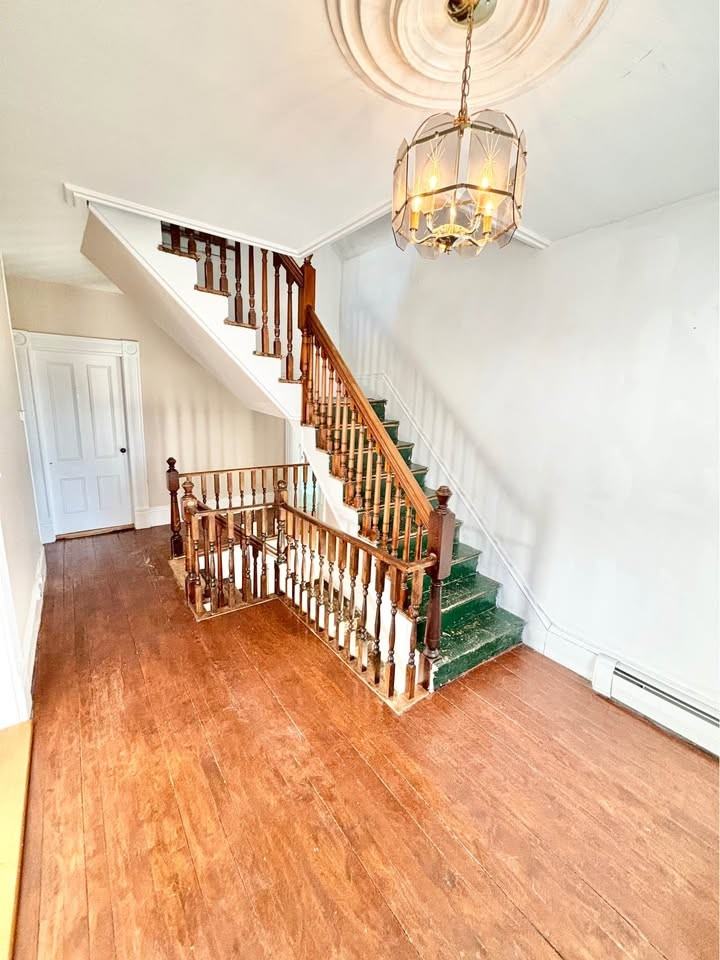 128 Gill St - Photo 5 of 17