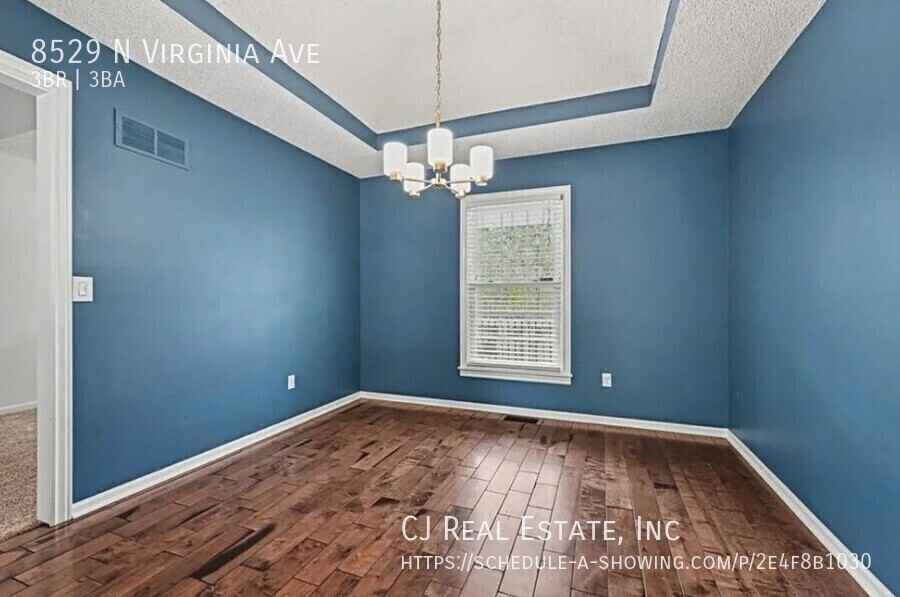 8529 N Virginia Ave - Photo 3 of 11