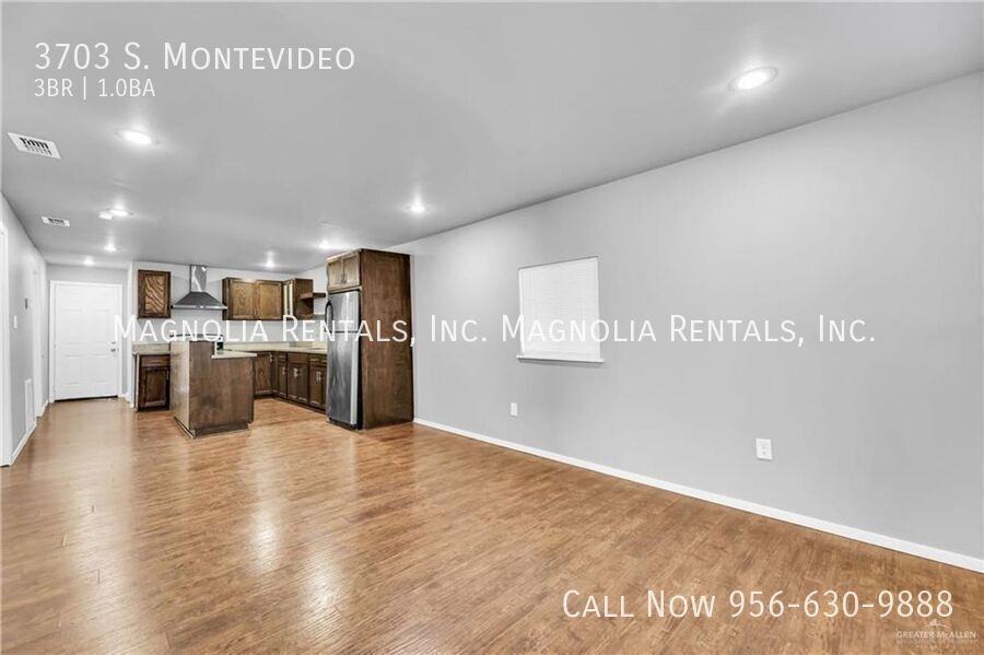 3703 S Montevideo Ave - Photo 3 of 14