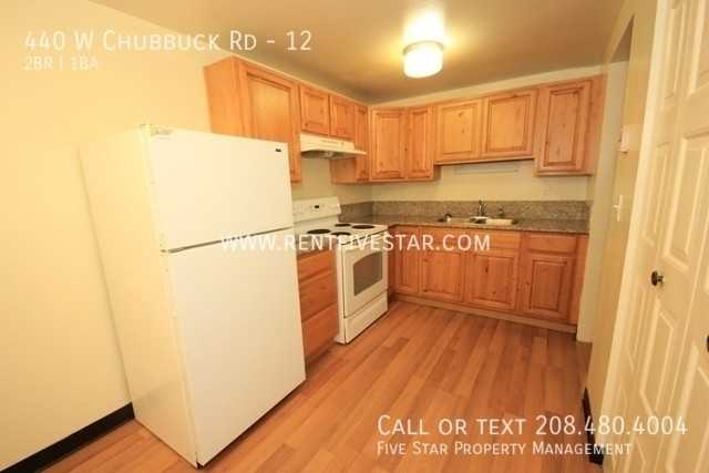 440 W Chubbuck Rd #12 - Photo 4 of 8