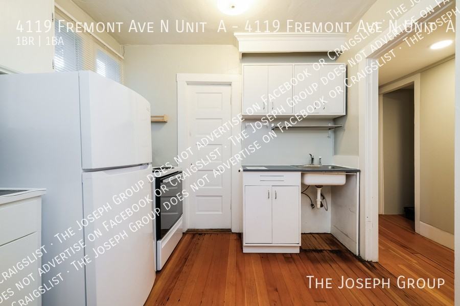 4119 Fremont Ave N Apt A - Photo 7 of 17