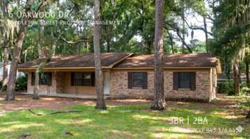 featured image of 6 Oakwood Dr