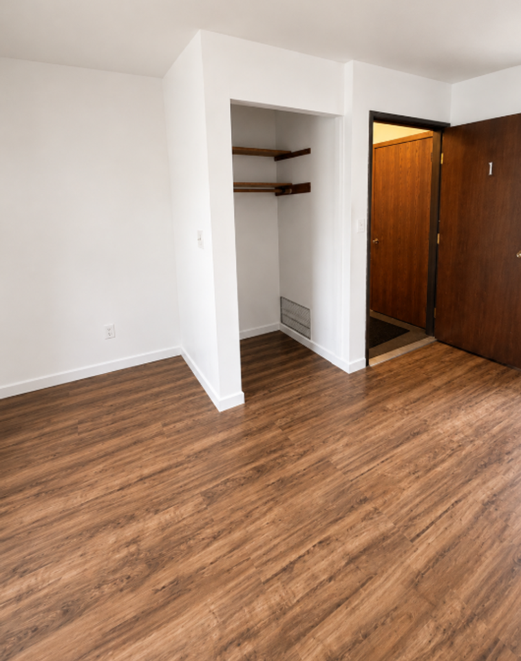 Pinebrook Corner Apartments - Photo 6 of 27