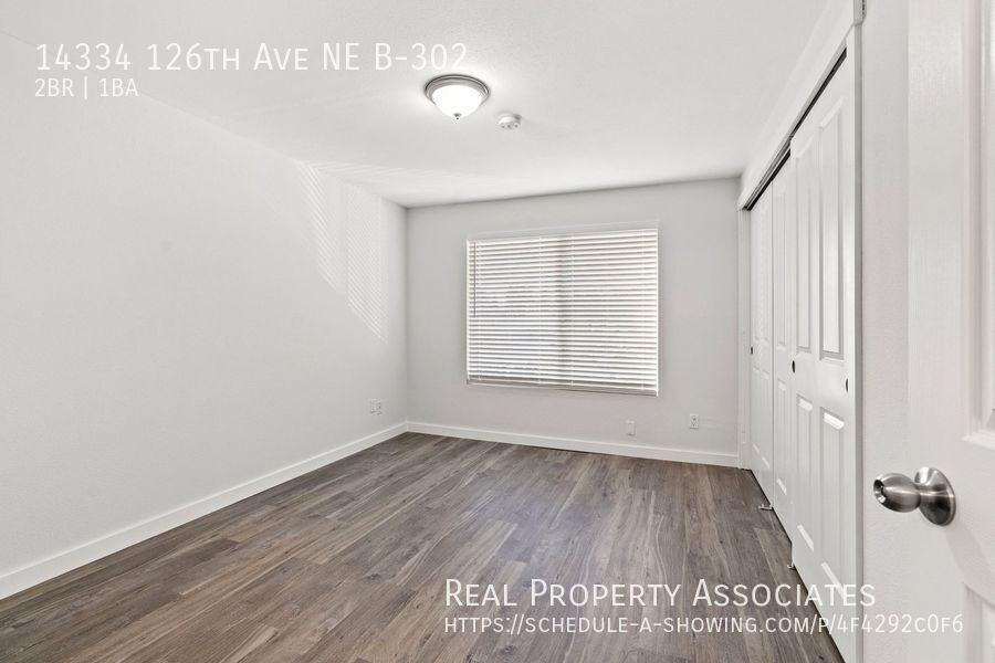 14334 126th Ave Ne - Photo 7 of 30