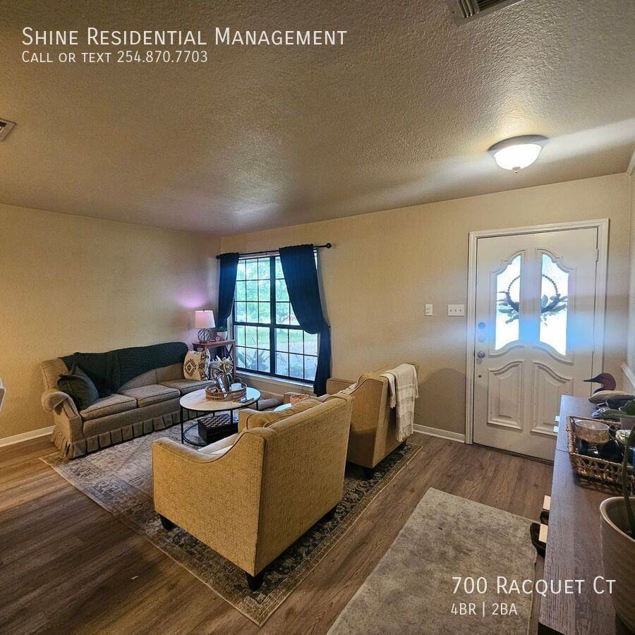 700 Racquet Ct - Photo 3 of 18