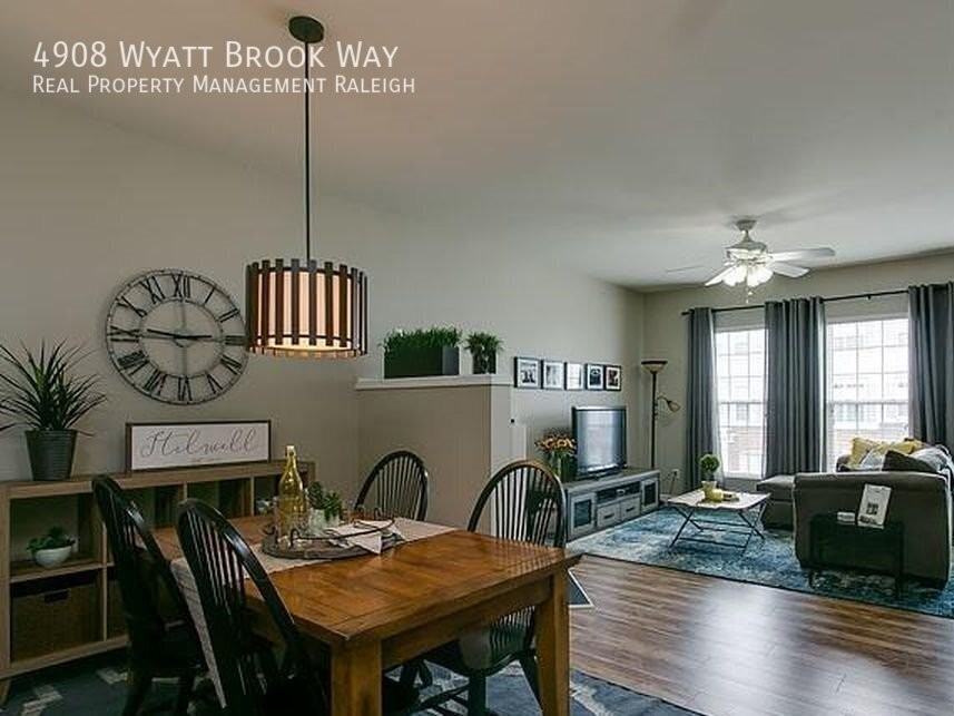 4908 Wyatt Brook Way - Photo 4 of 9