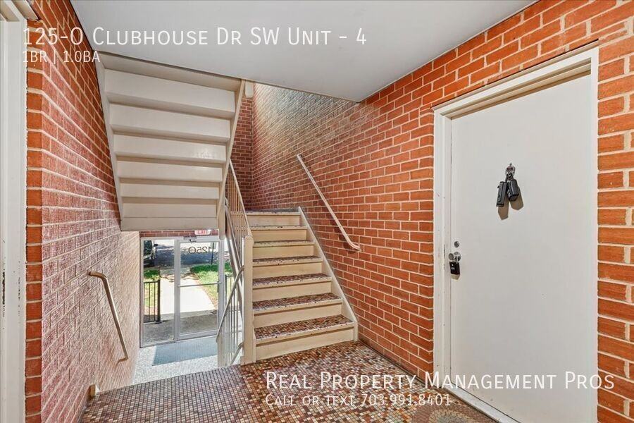 125-O Clubhouse Dr Sw #4 - Photo 3 of 50