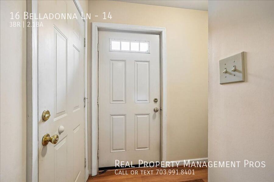 16 Belladonna Ln #14 - Photo 2 of 21
