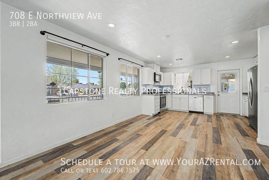 708 E Northview Ave - Photo 4 of 19
