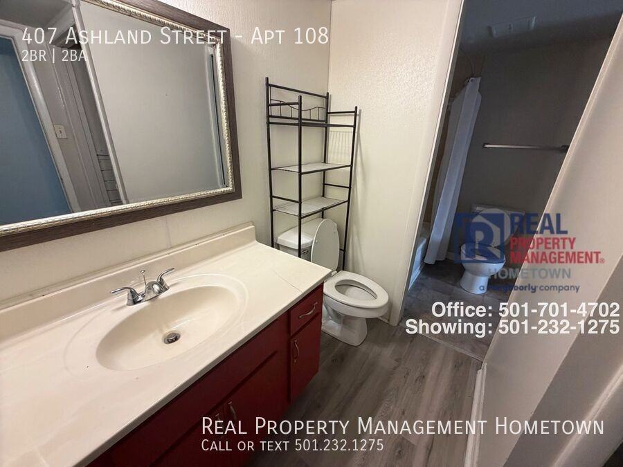 407 Ashland St #108 - Photo 7 of 8