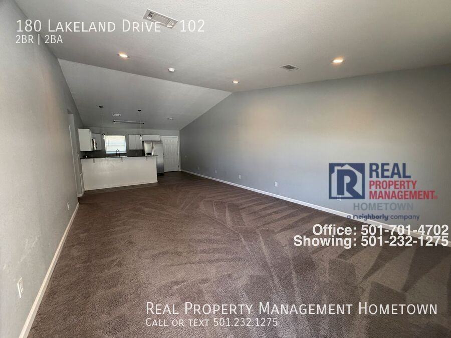 180 Lakeland Dr #102 - Photo 2 of 10
