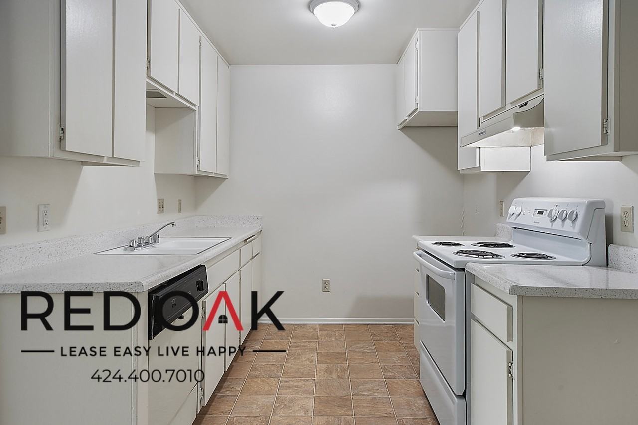 1150 S Palm Ave #406 - Photo 2 of 25