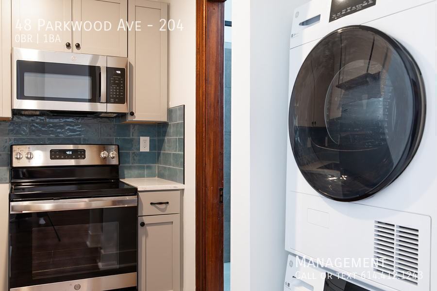 48 Parkwood Ave #204 - Photo 5 of 16