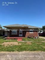 featured image of 19 N Spring St