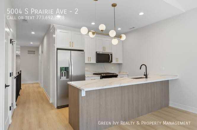 5004 S Prairie Ave #2 - Photo 2 of 20