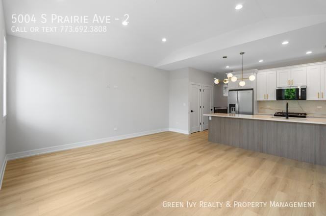 5004 S Prairie Ave #2 - Photo 4 of 20