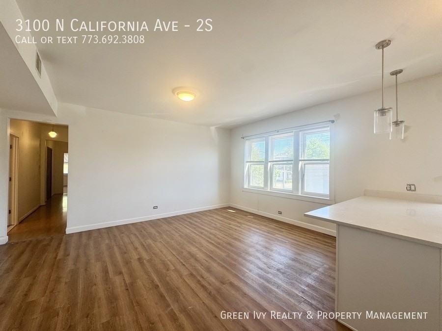 3100 N California Ave #2S - Photo 3 of 12