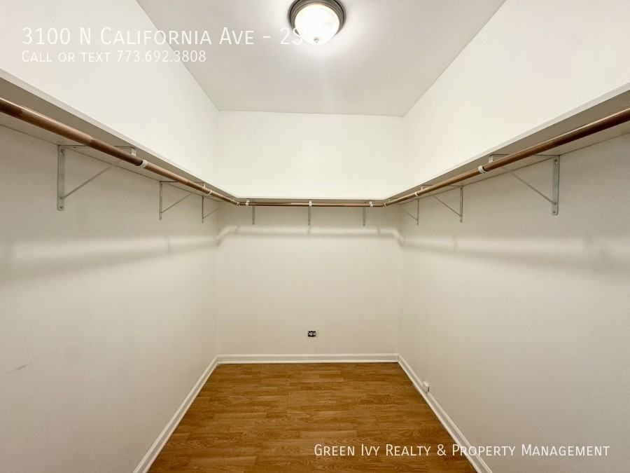 3100 N California Ave #2S - Photo 7 of 12