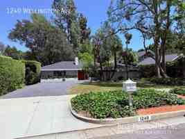 featured image of 1240 Wellington Ave