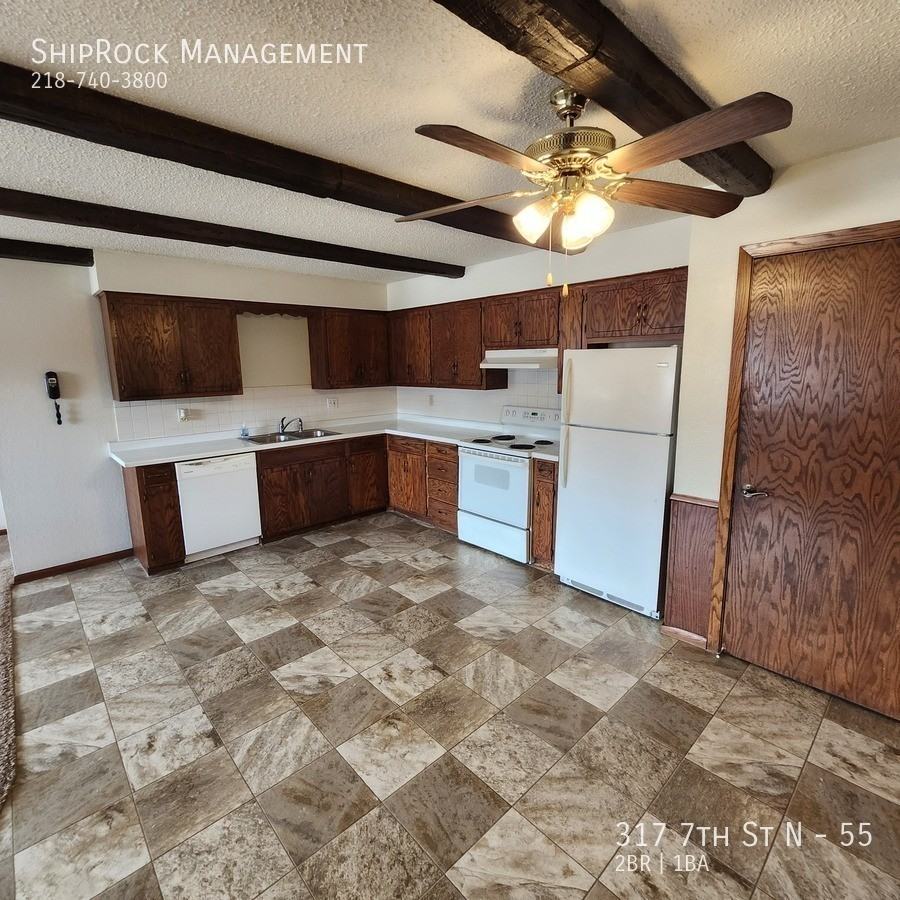 317 7th St N #55 - Photo 5 of 12