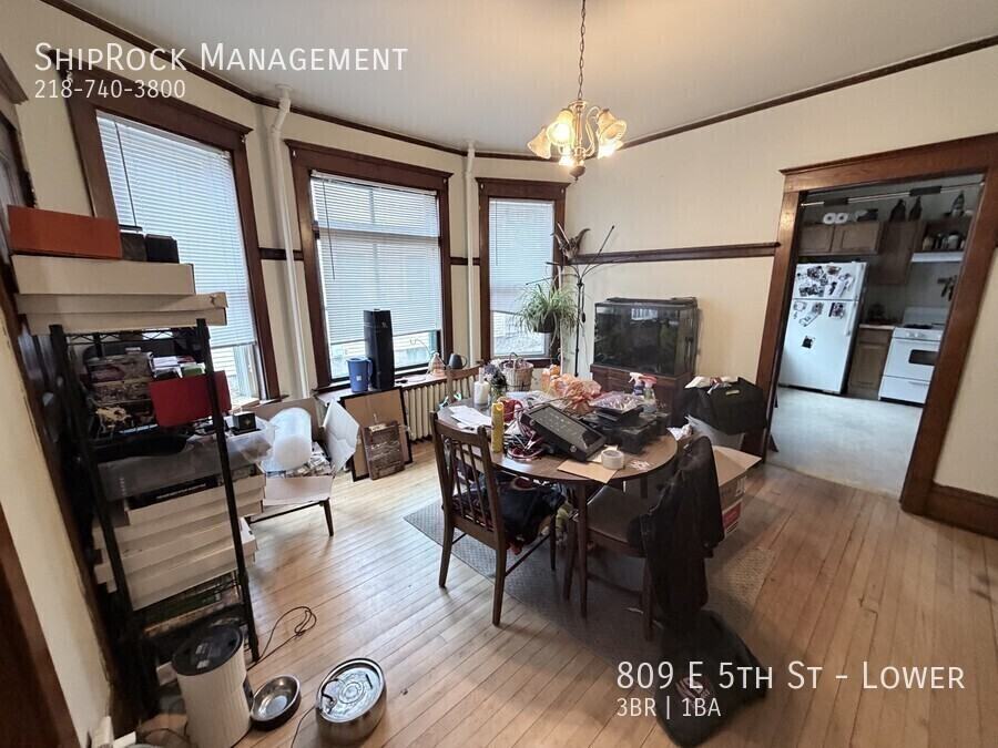 809 E 5th St - Photo 7 of 11