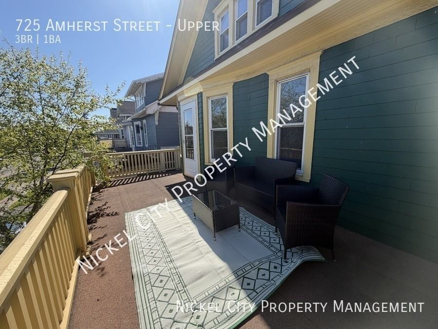 725 Amherst St - Photo 2 of 13