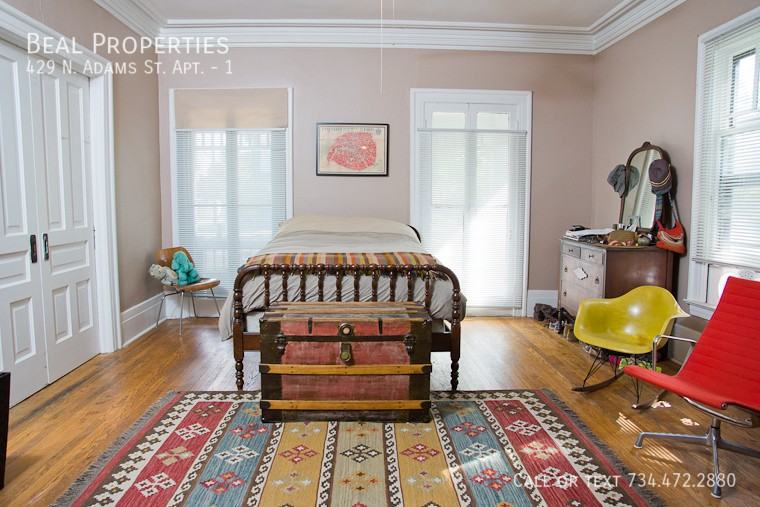429 N Adams St #1 - Photo 4 of 11