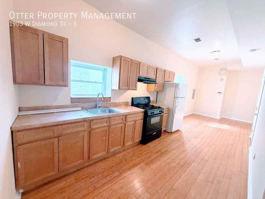 1903 W Diamond St #3 - Photo 2 of 26