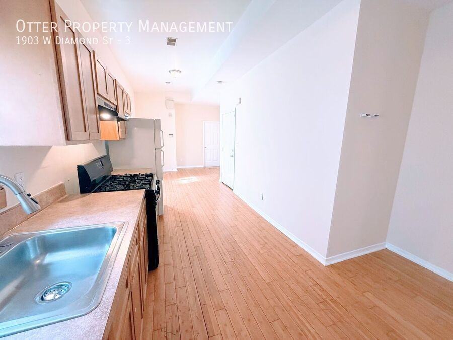 1903 W Diamond St #3 - Photo 6 of 26