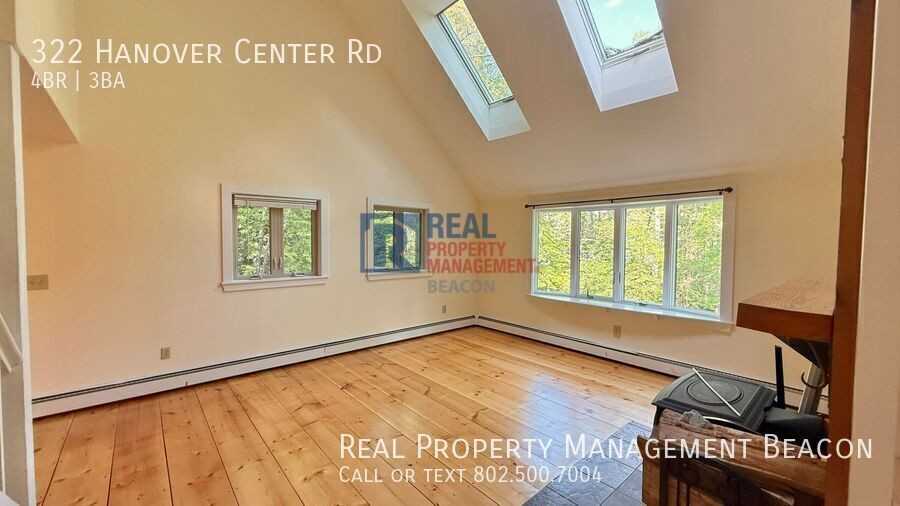 322 Hanover Center Rd - Photo 3 of 22