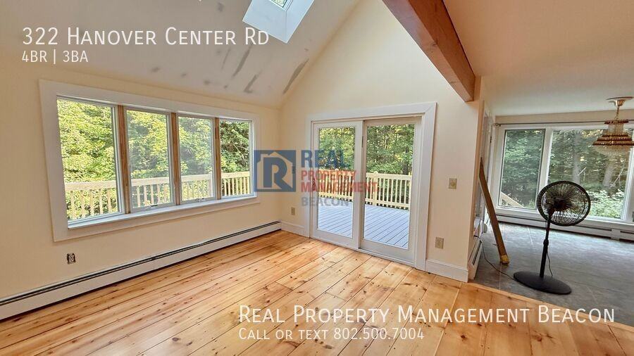 322 Hanover Center Rd - Photo 4 of 22