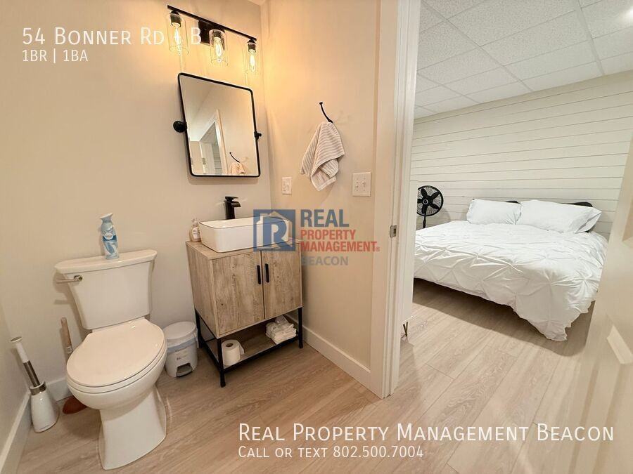 54 Bonner Rd #B - Photo 3 of 8