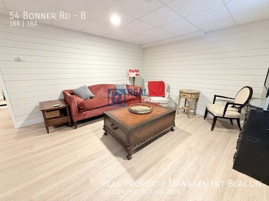 54 Bonner Rd #B - Photo 6 of 8