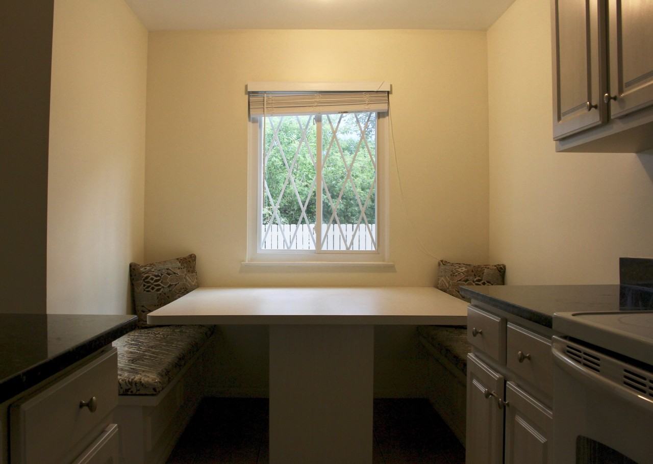 929 Kirts Blvd - Photo 5 of 14