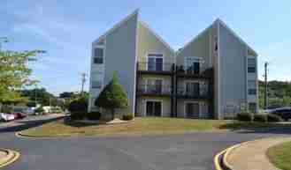 1360 Hunters Rd #L - Photo 1 of 1