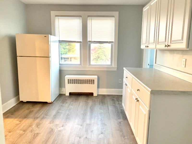 205 Gano St #2