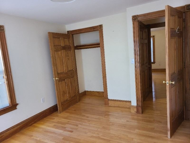 154 Gore St - Photo 5 of 7