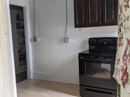 featured image of 150 Washington St #2