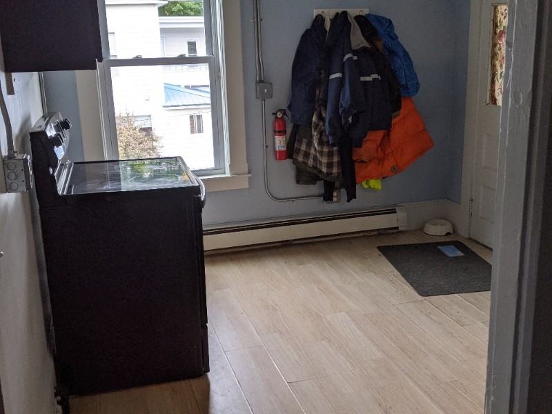 150 Washington St #2 - Photo 2 of 4