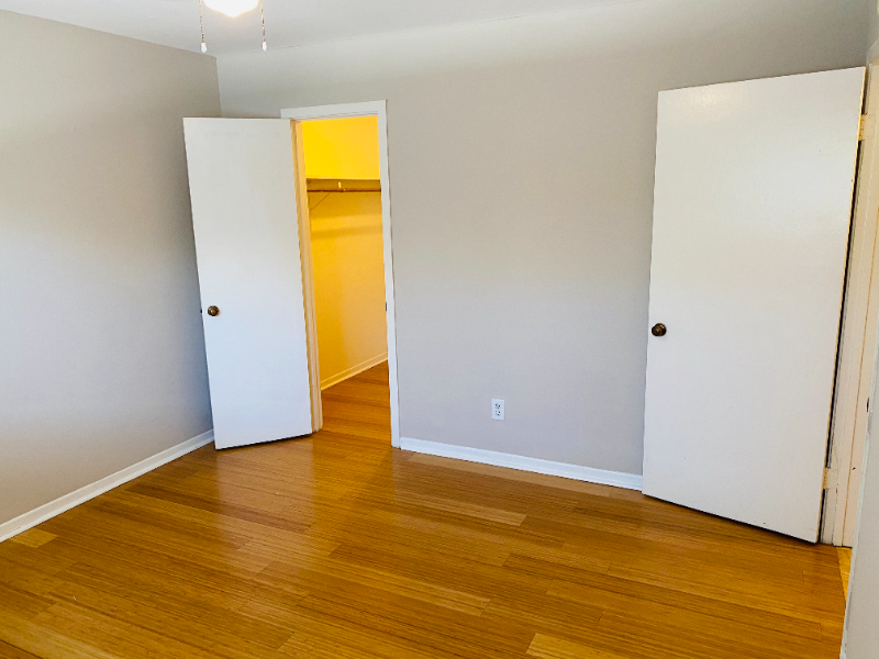 1414 Castle Ct #17 - Photo 4 of 17