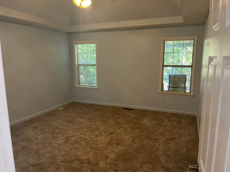 105 Timberland Dr - Photo 6 of 15