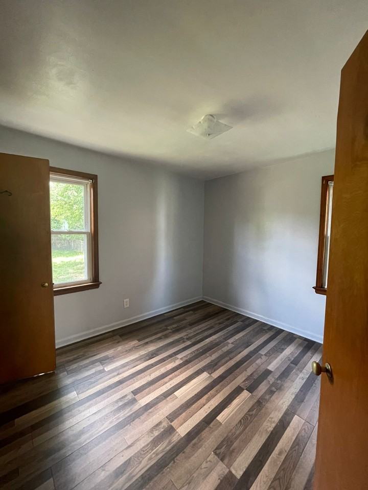 5107 Philip Ave - Photo 6 of 9