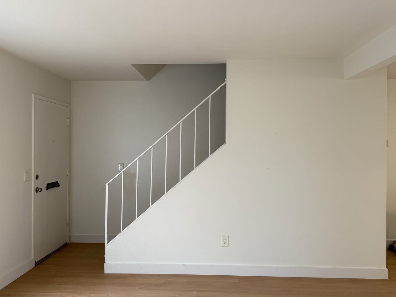 1500 Eastpark Dr #3 - Photo 4 of 27