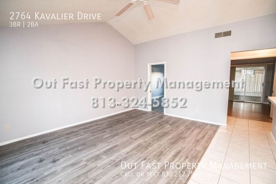 2764 Kavalier Dr - Photo 4 of 42