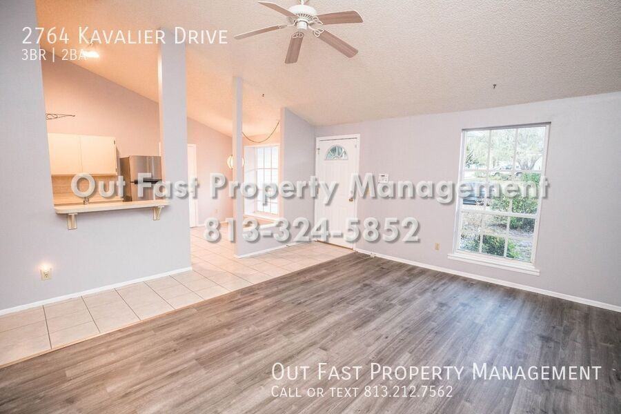 2764 Kavalier Dr - Photo 6 of 42