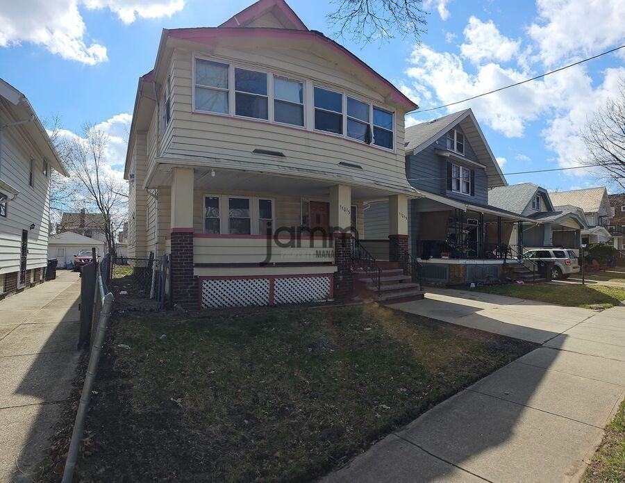 11015 Fortune Ave #2ndFL - Photo 2 of 18
