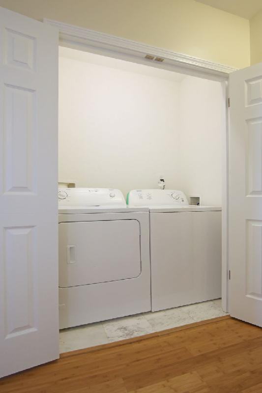 47 Orleans St #1 - Photo 5 of 12