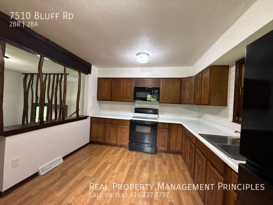 7510 Bluff Rd - Photo 5 of 18