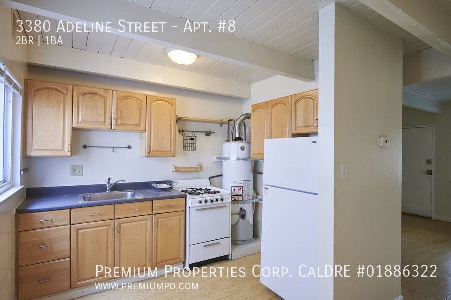 3380 Adeline St #8 - Photo 5 of 25